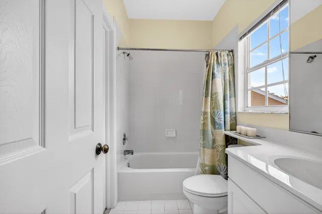 Residence photo 25