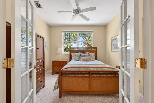 Residence photo 33