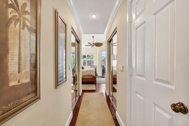 Residence photo 51