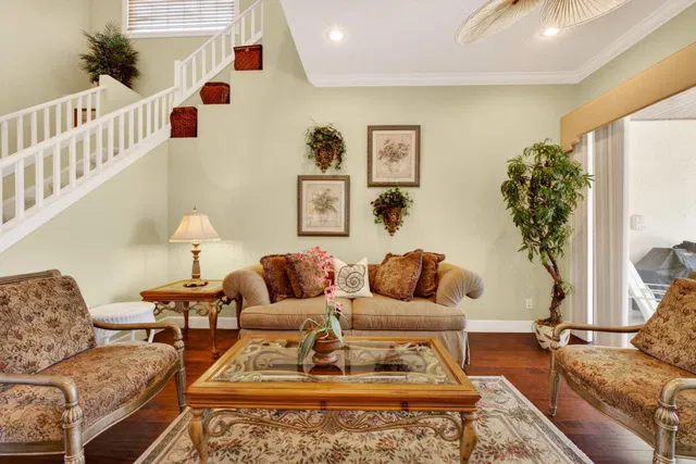 Residence photo 84