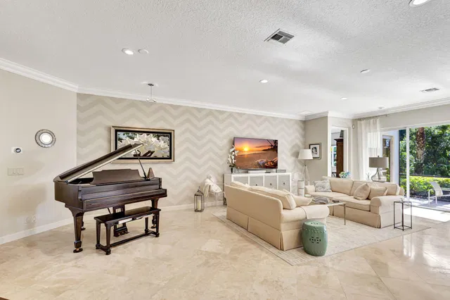 Mirasol Country Club Residence photo 9