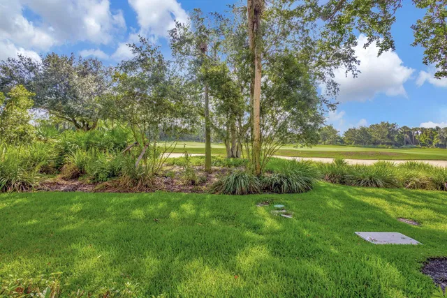 Mirasol Country Club Residence photo 49