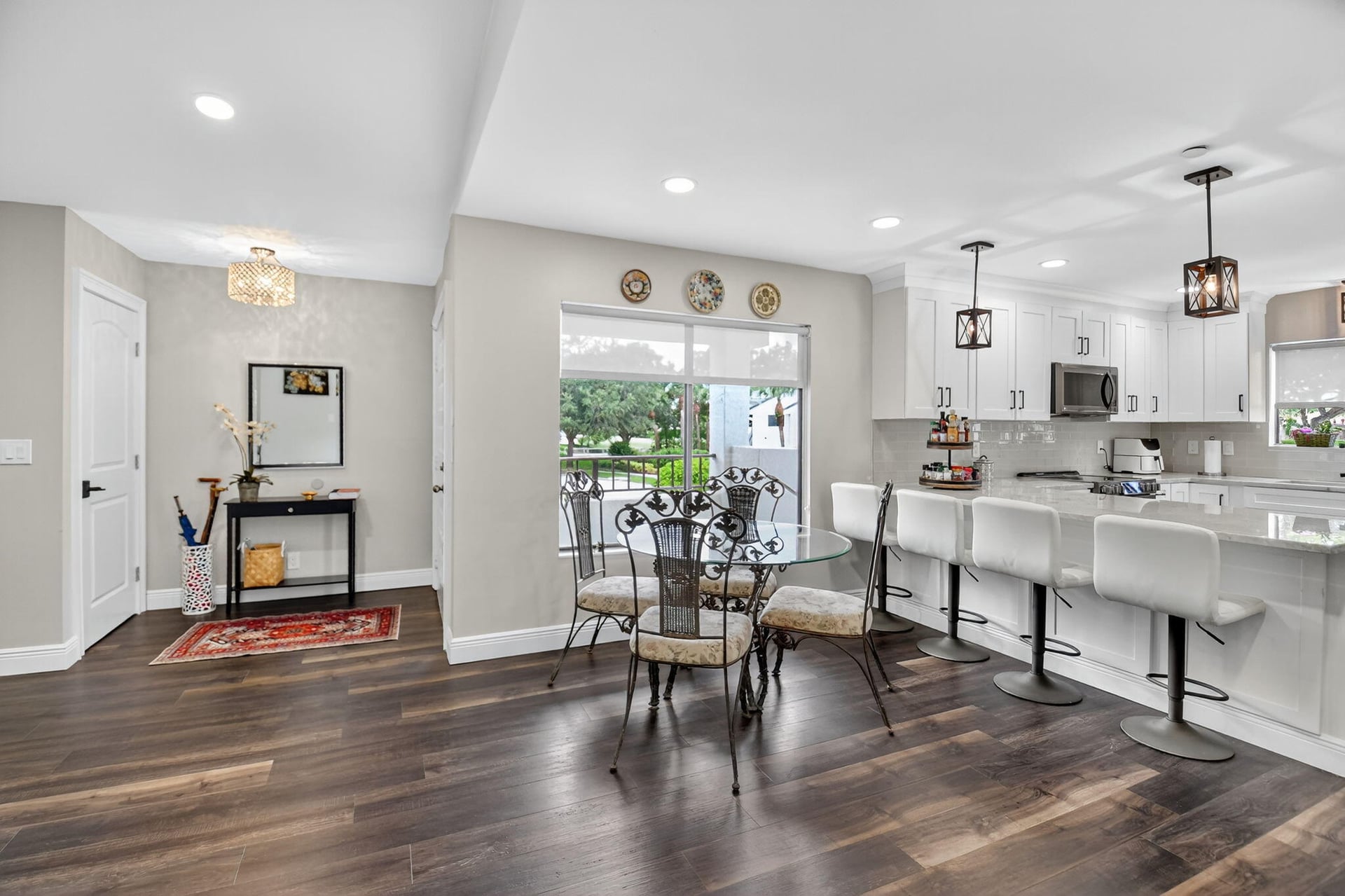 Unit 11204 photo 8