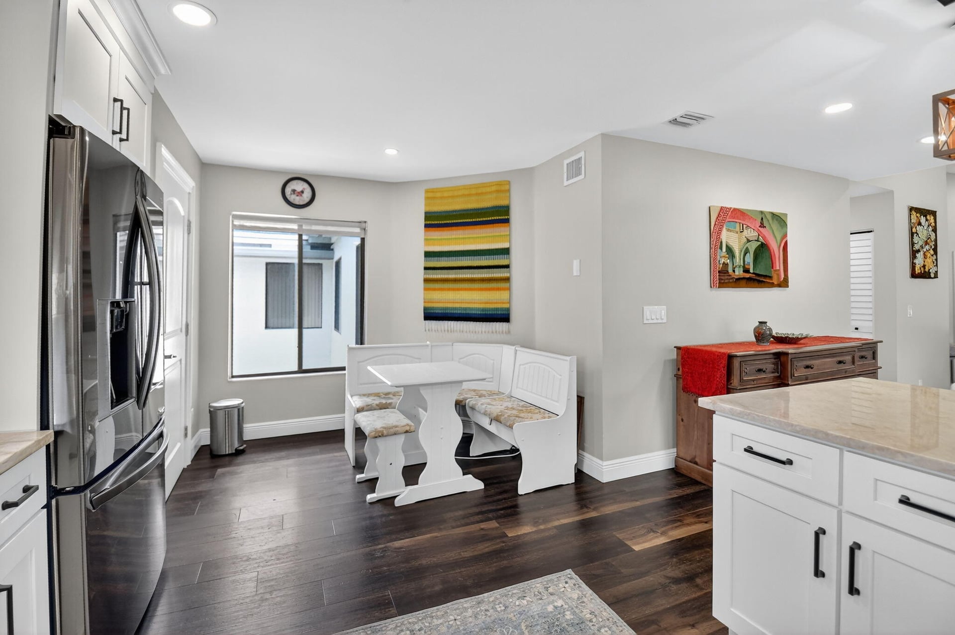 Unit 11204 photo 13