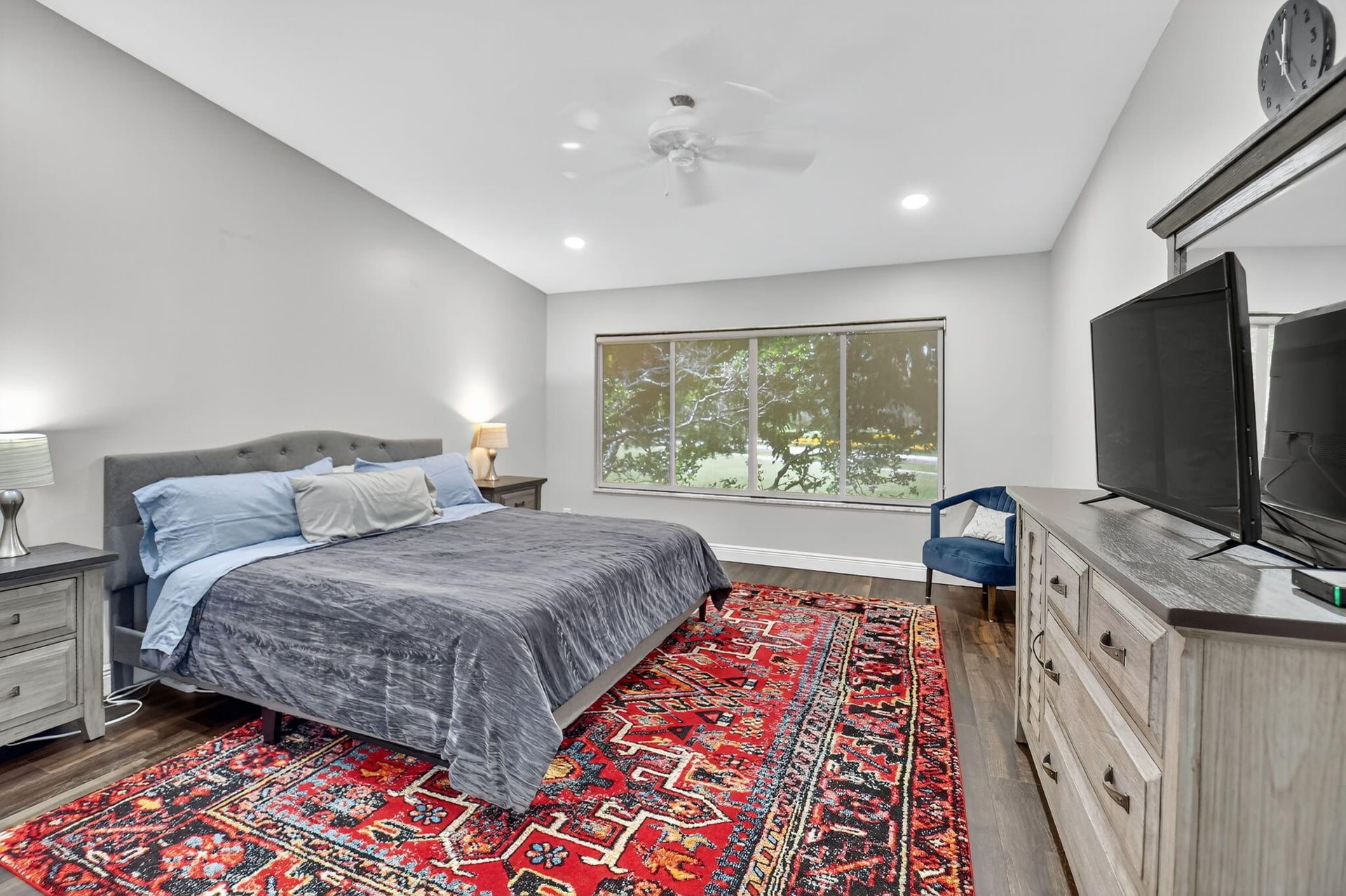 Unit 11204 photo 19