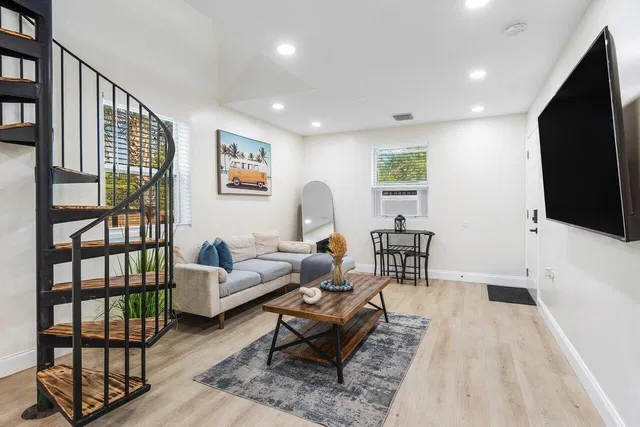 Residence photo 10