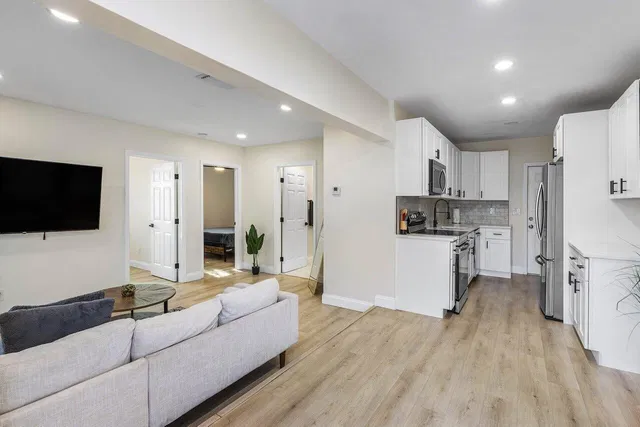 Residence photo 24