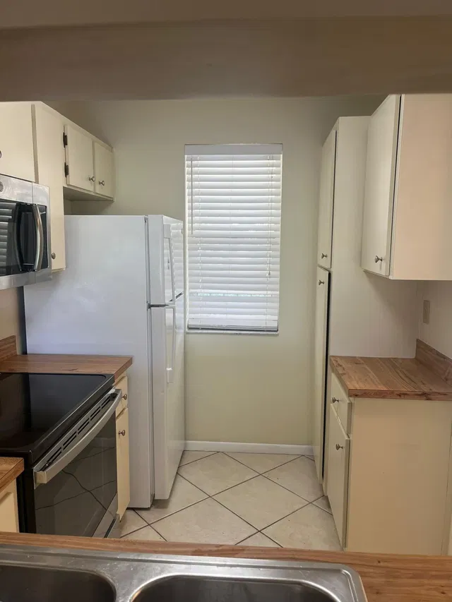 Residence photo 15