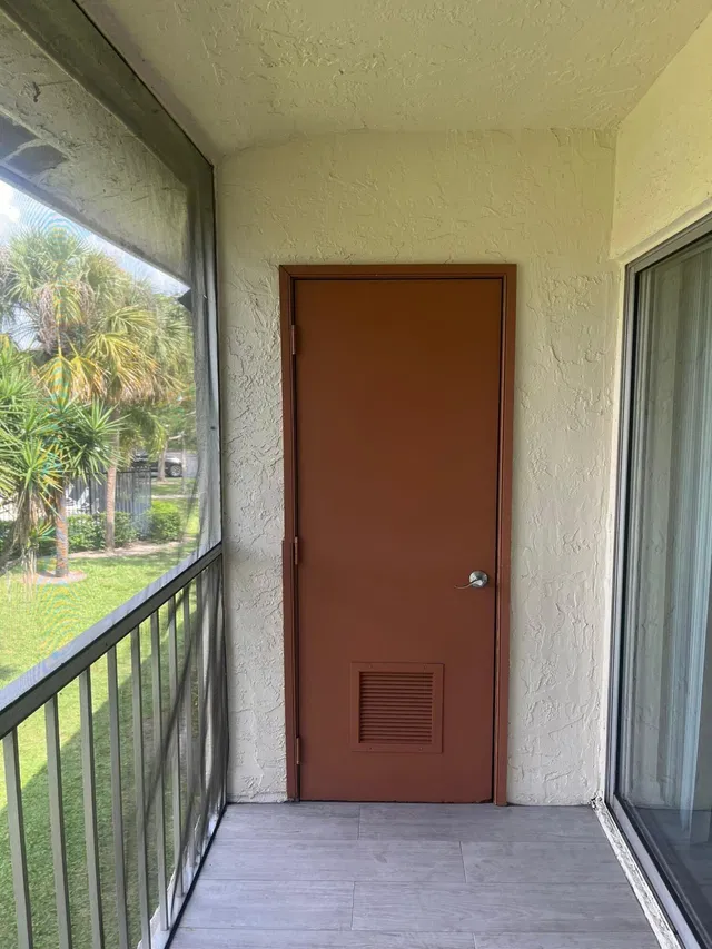 Residence photo 21