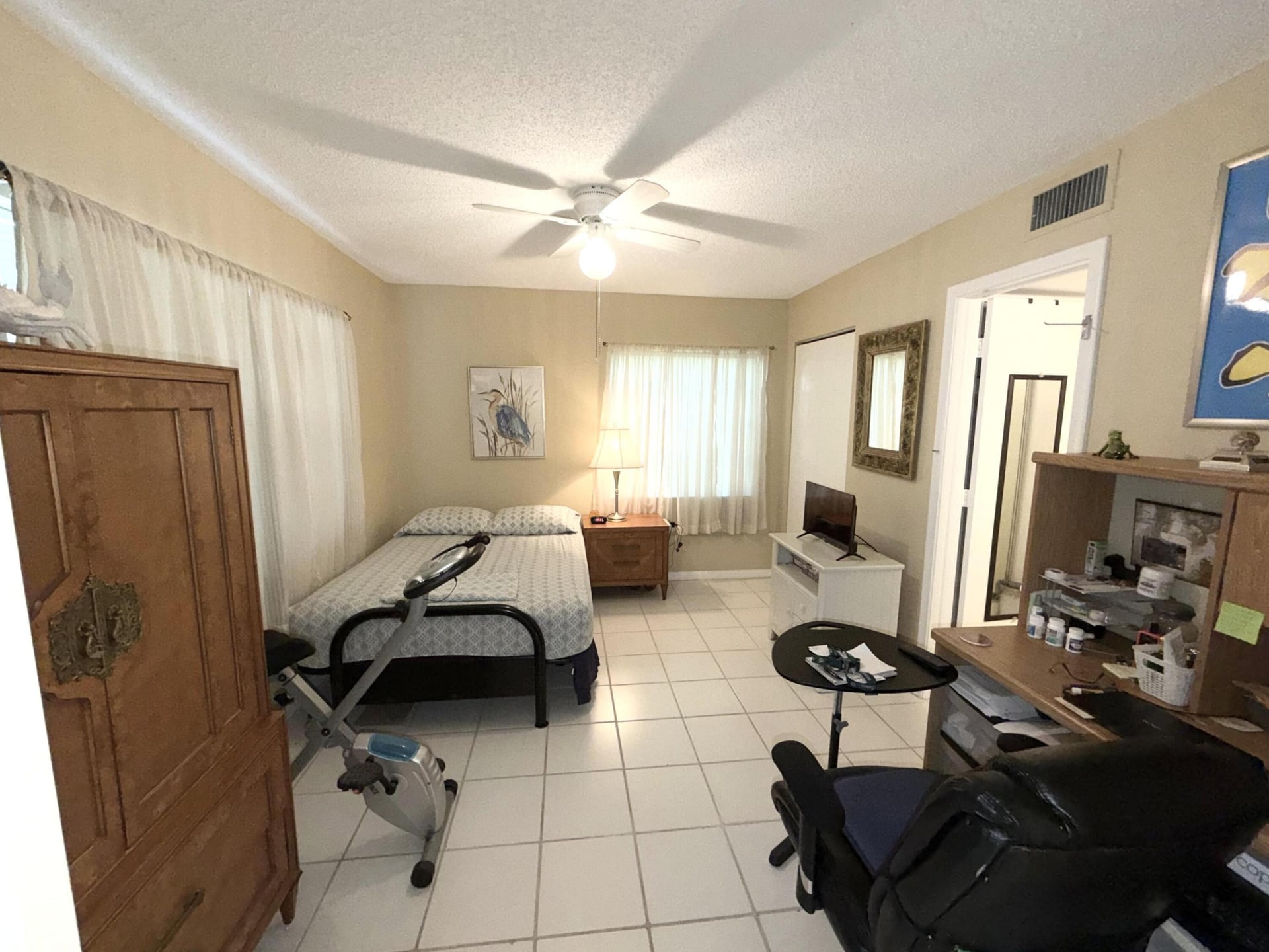Unit 101 photo 18