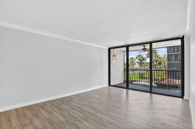 Boca Raton Unit 203 photo 10