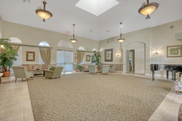 Residence photo 8