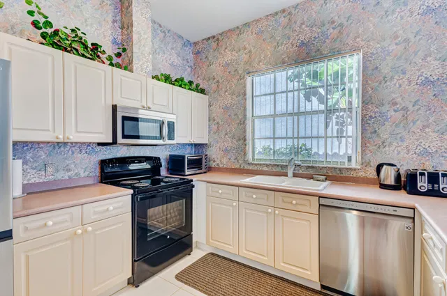 PGA National Palm Beach Gardens Residence photo 14