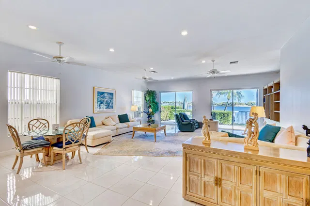PGA National Palm Beach Gardens Residence photo 20