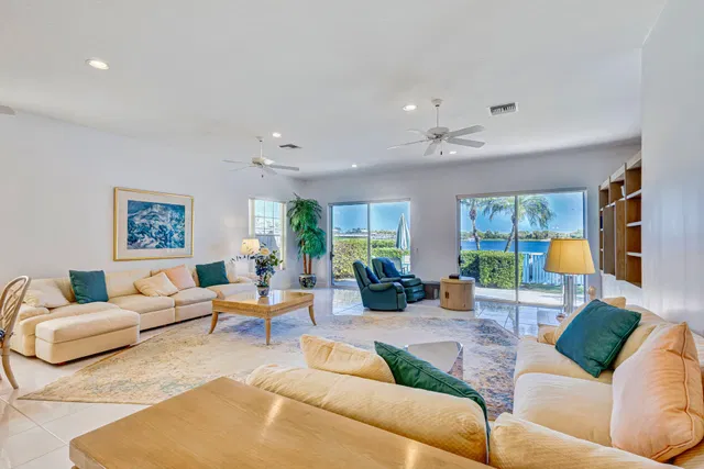 PGA National Palm Beach Gardens Residence photo 21