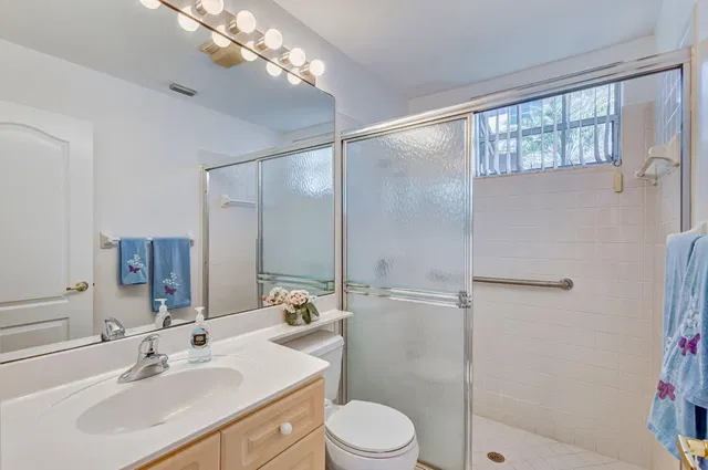 PGA National Palm Beach Gardens Residence photo 31