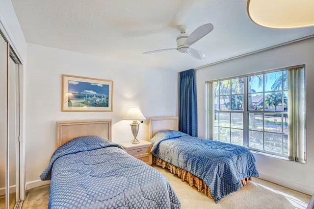 PGA National Palm Beach Gardens Residence photo 36