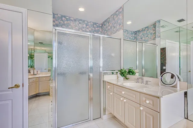 PGA National Palm Beach Gardens Residence photo 43