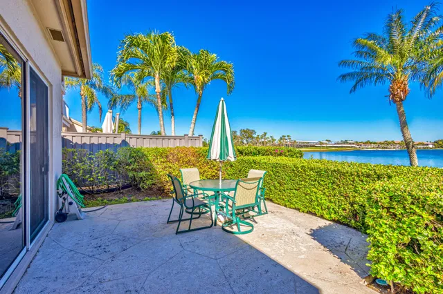 PGA National Palm Beach Gardens Residence photo 48