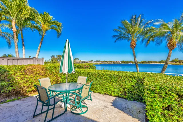 PGA National Palm Beach Gardens Residence photo 51