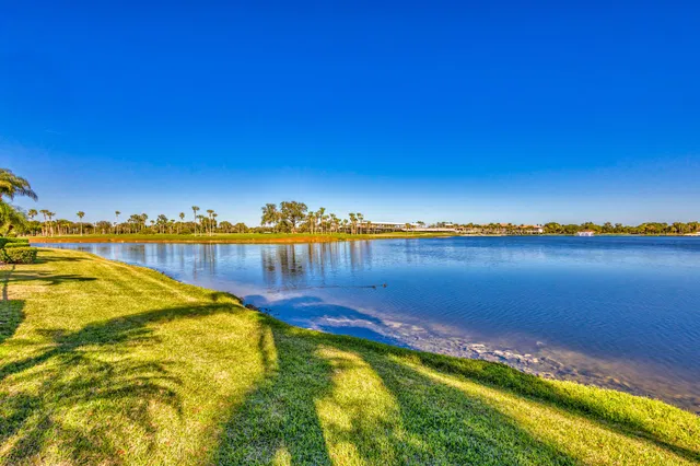 PGA National Palm Beach Gardens Residence photo 54