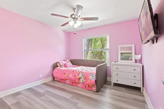 Residence photo 21
