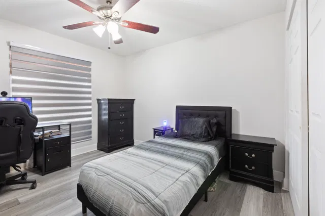 Residence photo 26