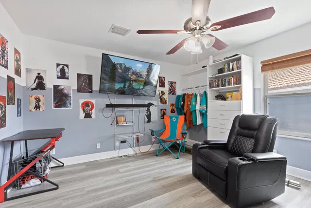 Residence photo 39
