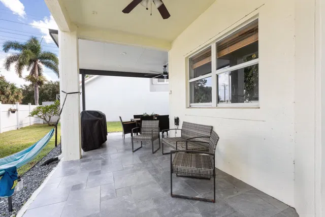 Residence photo 48