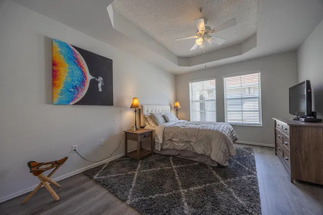 Residence photo 10