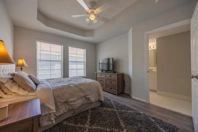 Residence photo 11