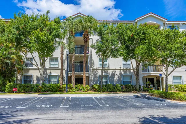 Residence photo 29