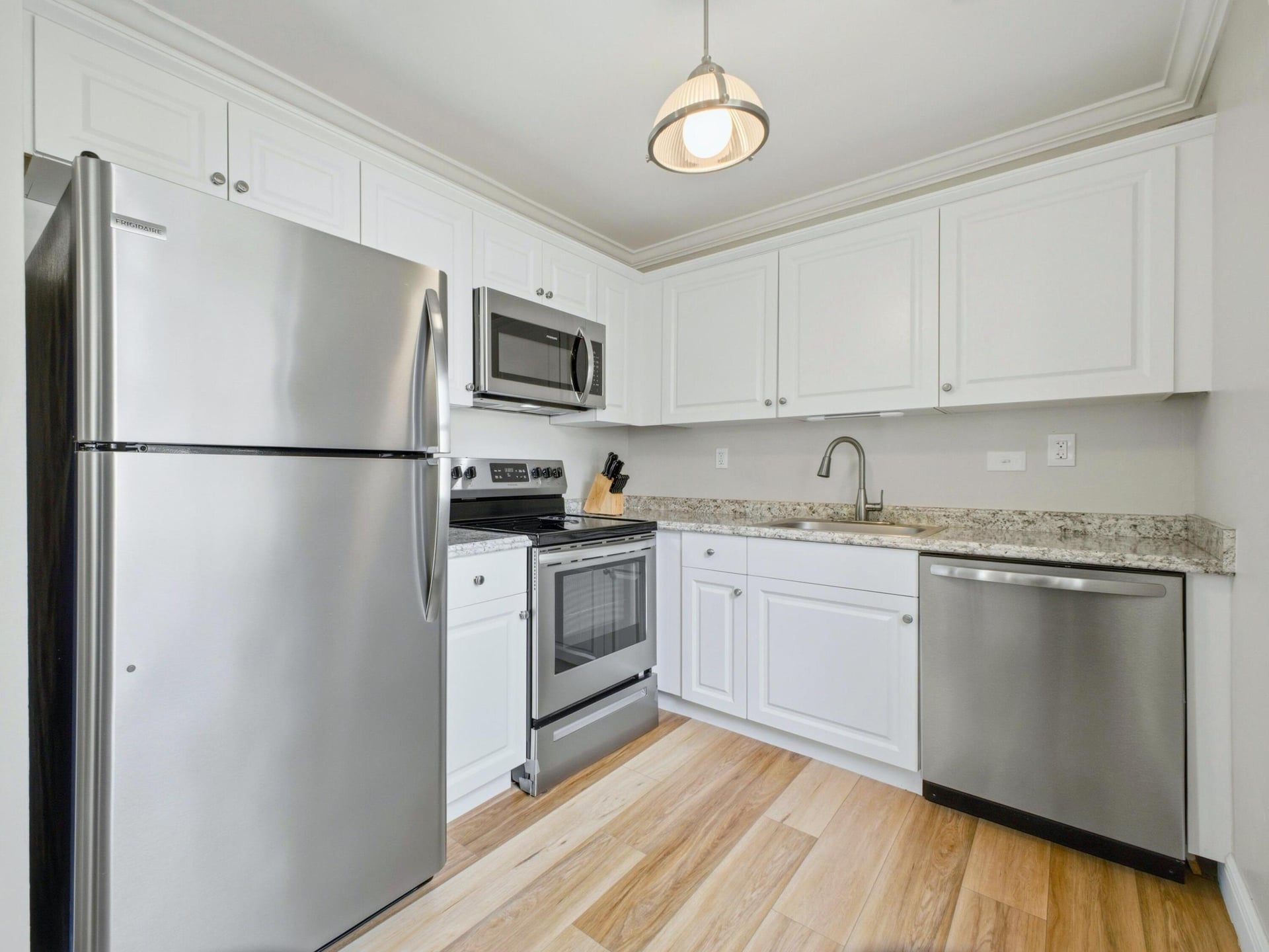  Residence photo 12