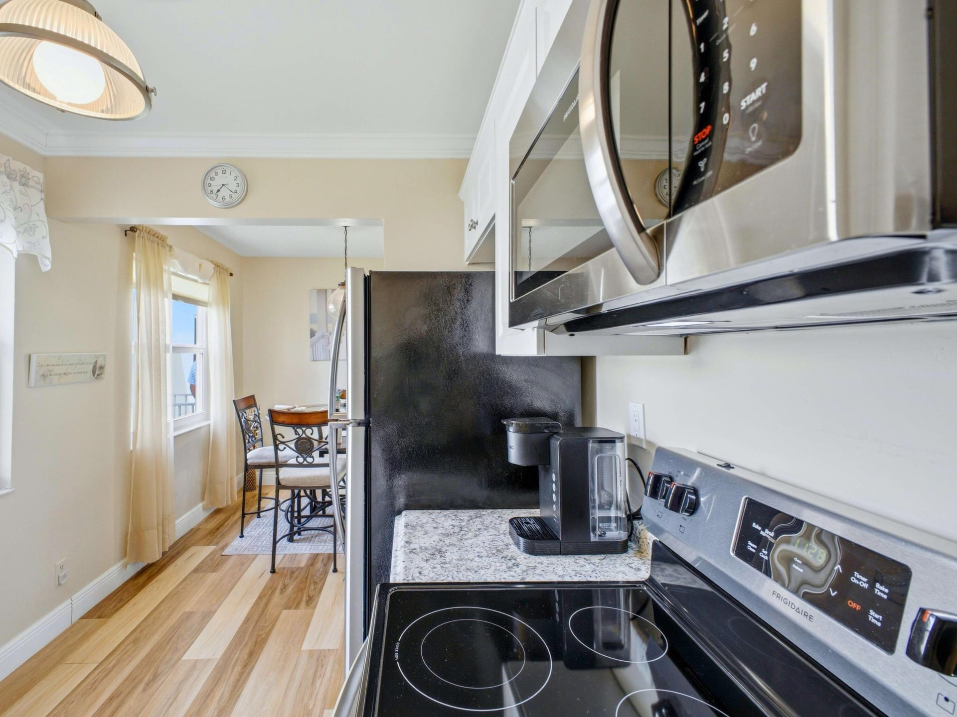  Residence photo 16