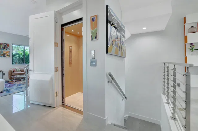 Moderne Boca Residence photo 10