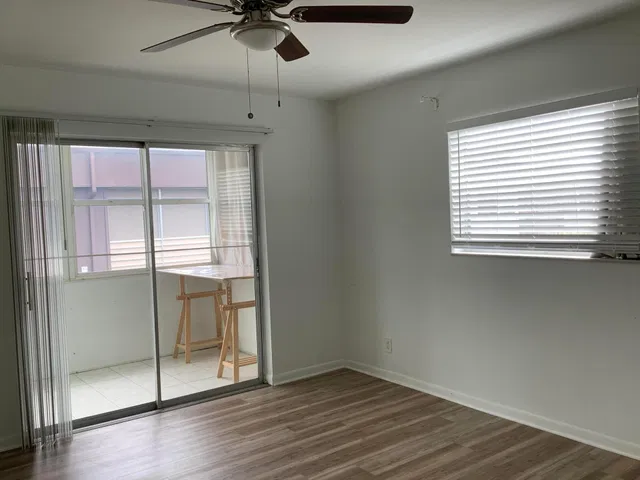 Residence photo 13