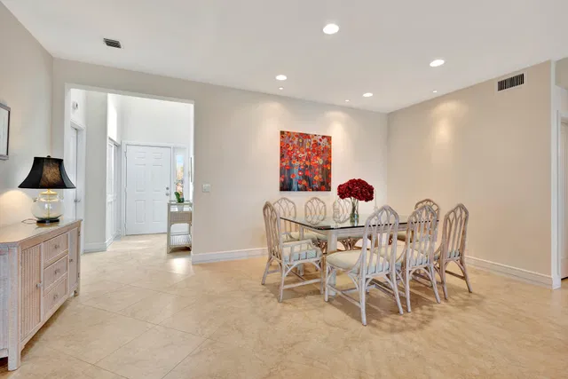 Admirals Cove Residence photo 10