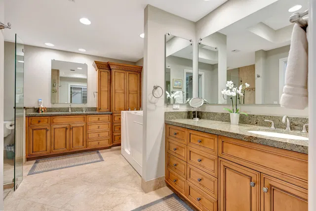 Admirals Cove Residence photo 21