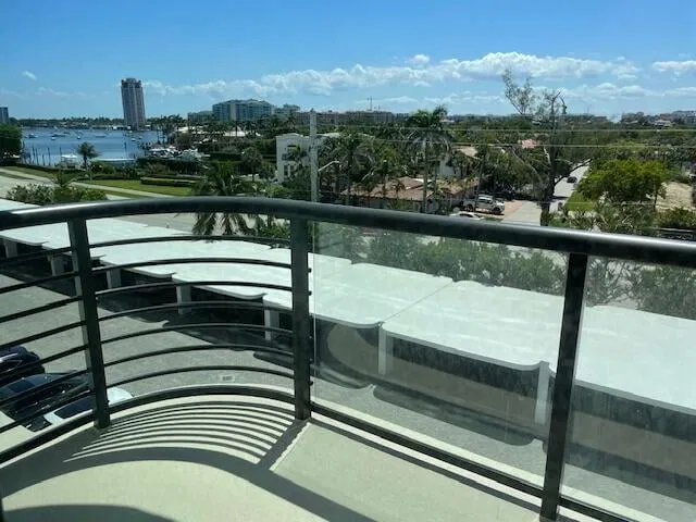 Boca Raton Unit 3h photo 23
