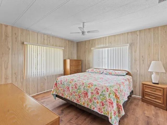  Residence photo 26