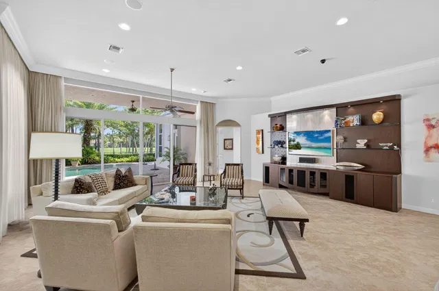 Mirasol Country Club Residence photo 16