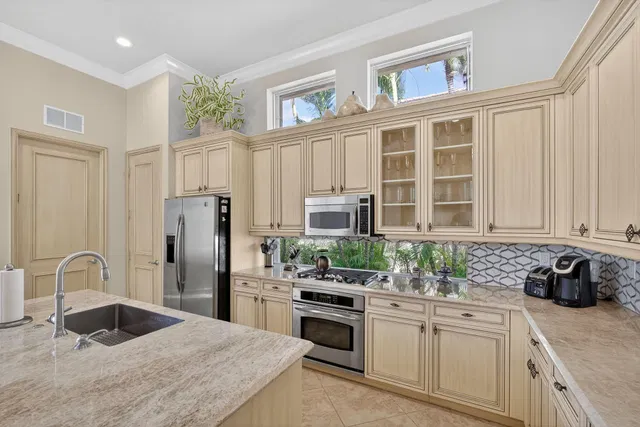 Mirasol Country Club Residence photo 26