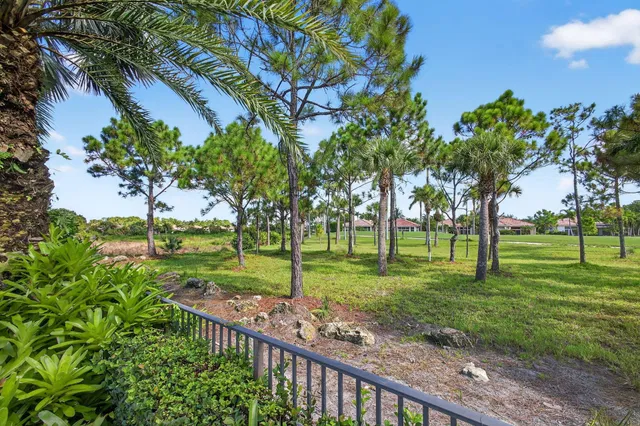 Mirasol Country Club Residence photo 61