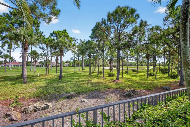 Mirasol Country Club Residence photo 62