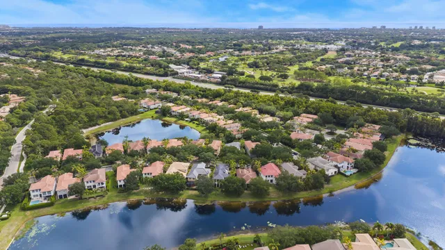 Evergrene Palm Beach Gardens Residence photo 26