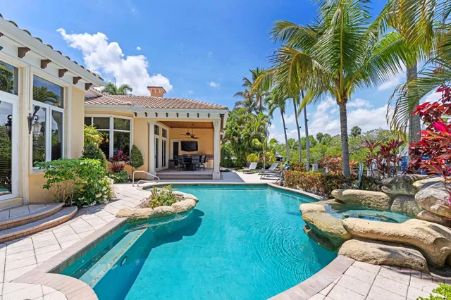 Harbour Isles Residence photo 33