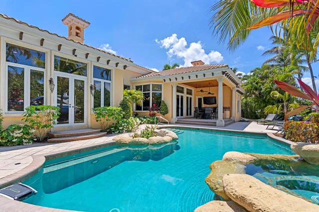 Harbour Isles Residence photo 34