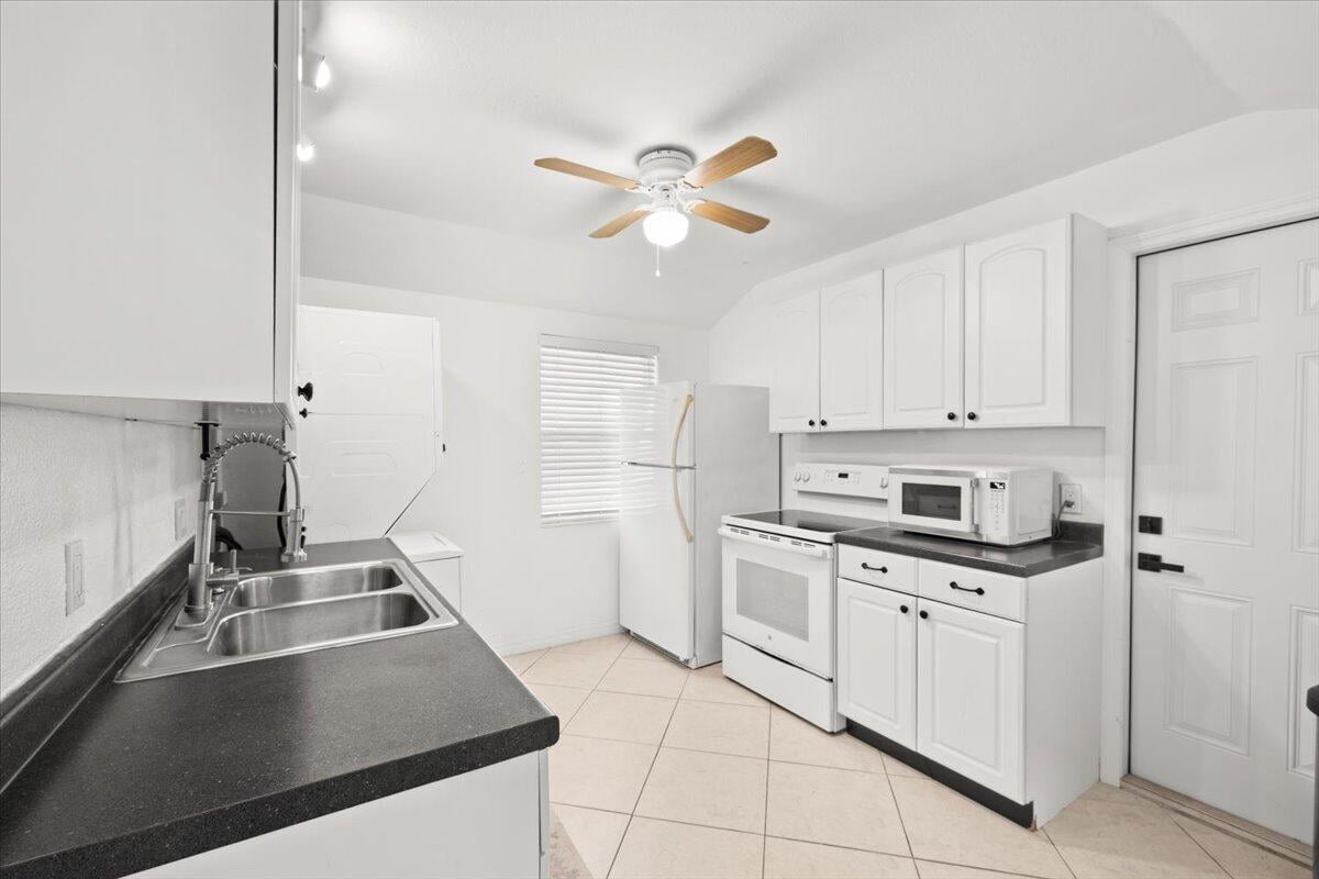 Residence photo 21