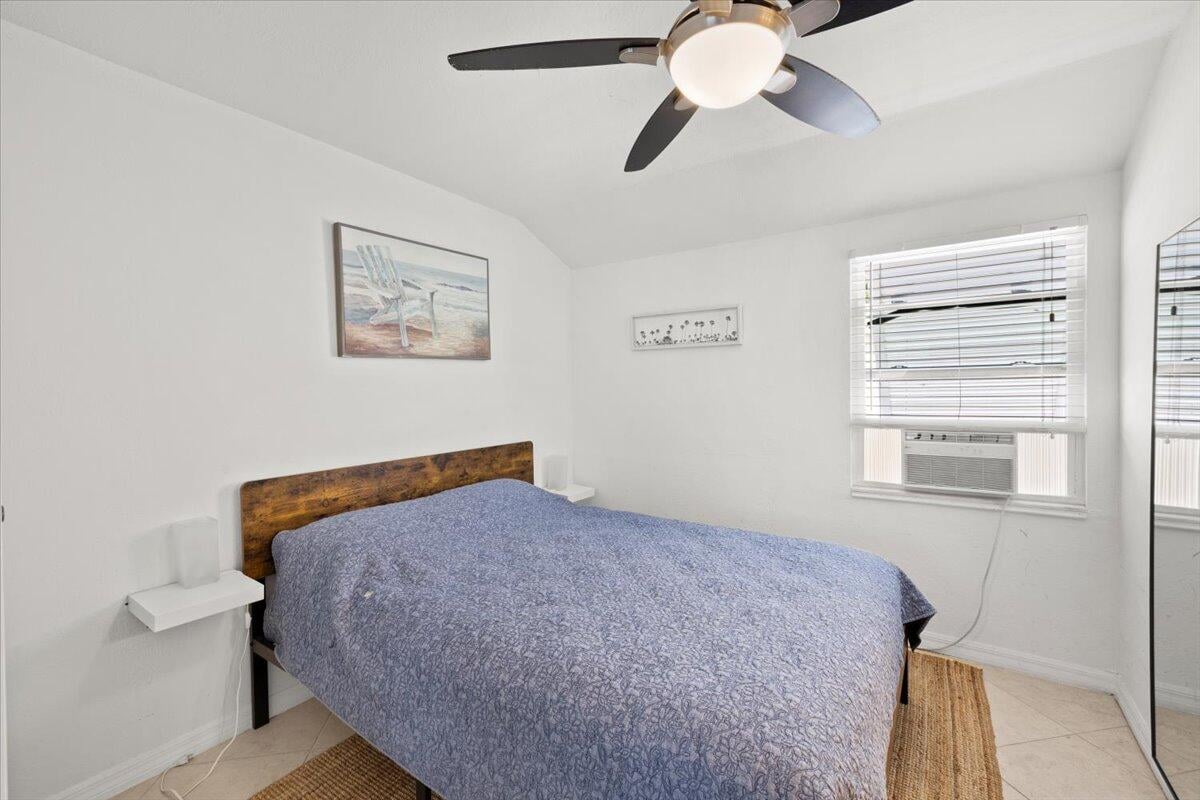 Residence photo 23