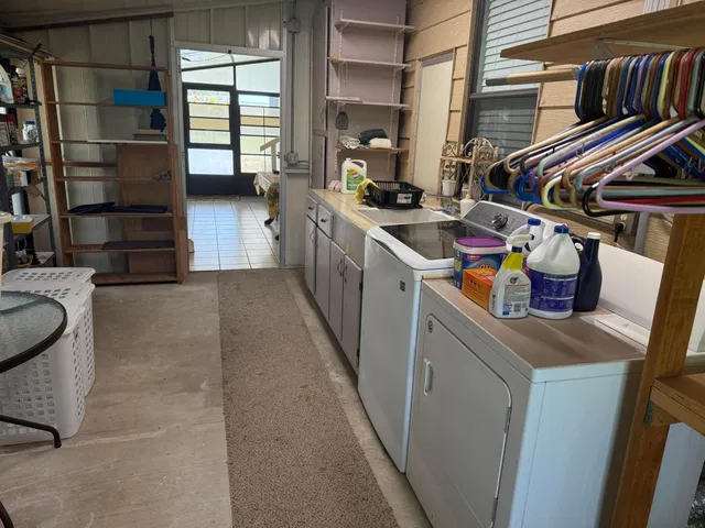 Residence photo 31